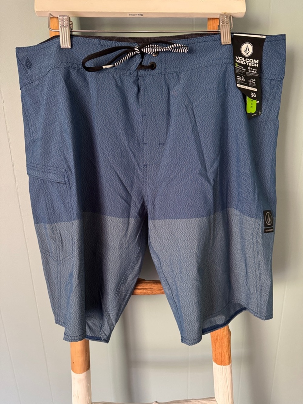 NWT VOLCOM MOD-TECH Men's 20" Blue Surf Swim Boardshorts ~ 38